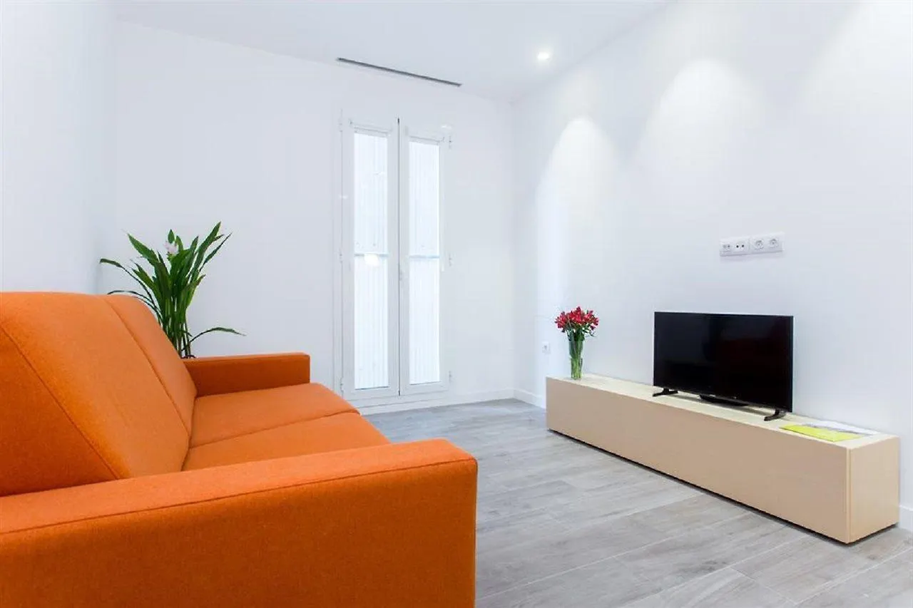 Отель Cosmo Apartments Marina Auditori Барселона